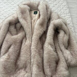 Wild Fable Faux Fur Coat Size Small
